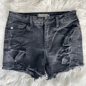 Black distressed short denim shorts